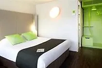 Campanile Reims Est - タイシー