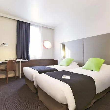 Campanile Reims Est - Hotel Taissy