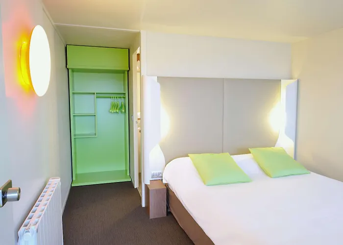 Otel Campanile Reims Est - 3*