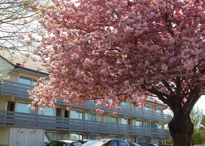 Campanile Reims Est - 3* Taissy