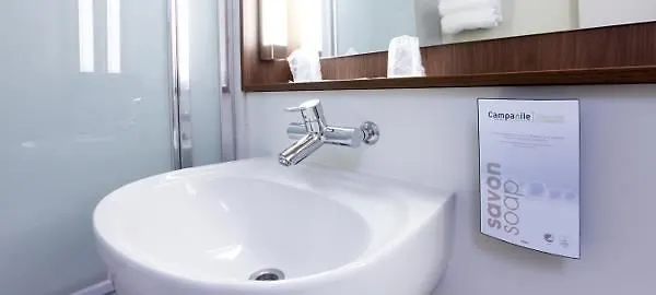 Campanile Reims Est - Otel