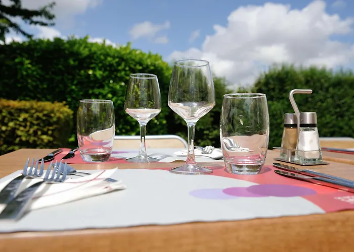 Hotel Campanile Reims Est -