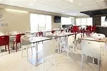 Campanile Reims Est - 3*