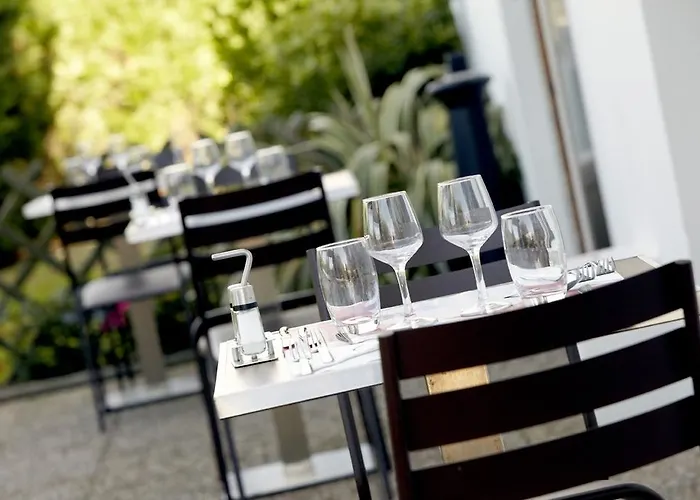 Otel Campanile Reims Est -